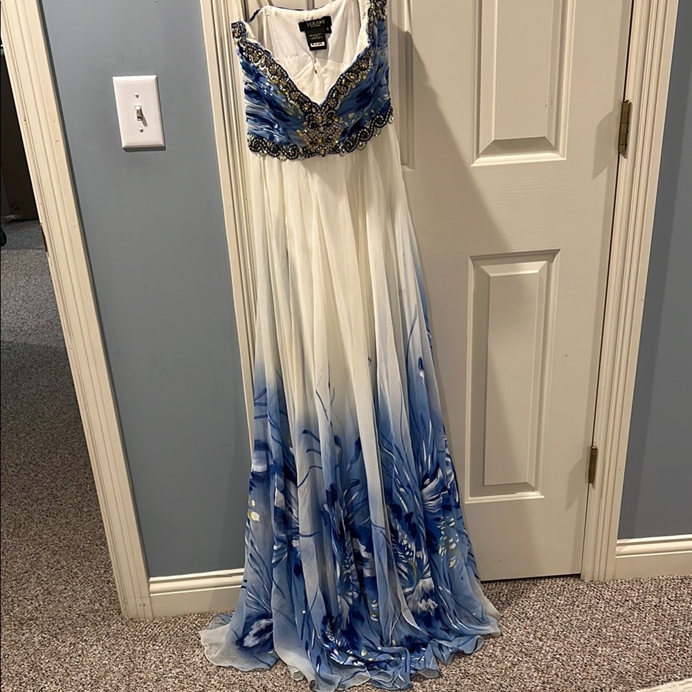 Terrani Couture - Couture Blue and White Strapless Evening Gown - Size 6 - Picture 4 of 9